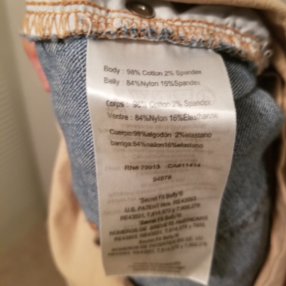 Maternity Distressed Shorts - Picture 2 of 5